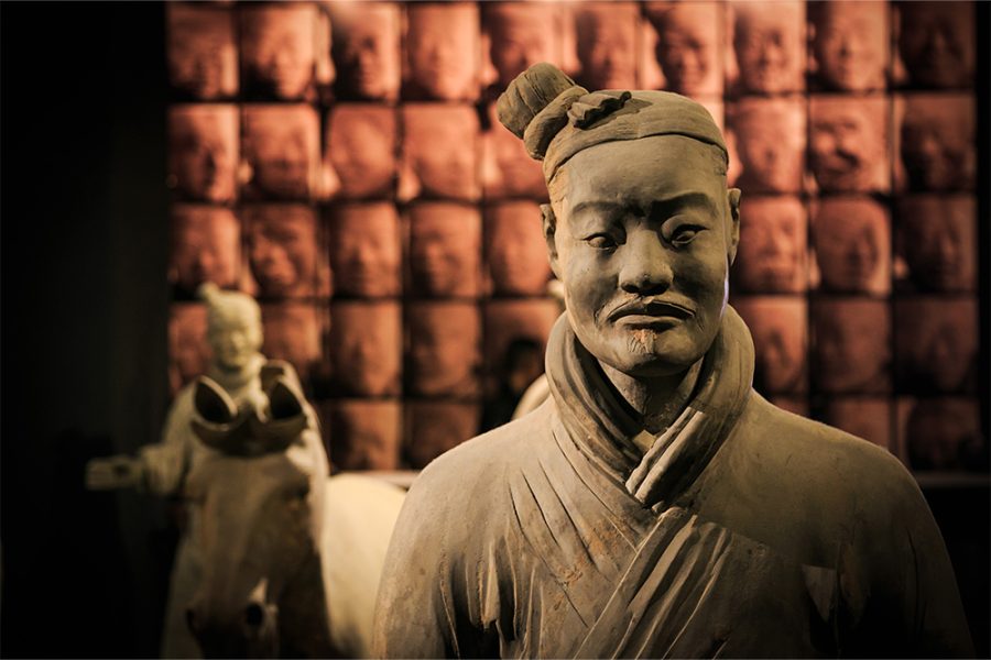 Private one Day Tour of Xi’an , including the Terracotta Warriors , Huaqing Palace （ hotel pickup and drop-off service in Xi’an urban area)