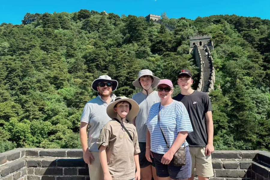 Private  One-day Tour from Urban Area to Mutianyu Great Wall