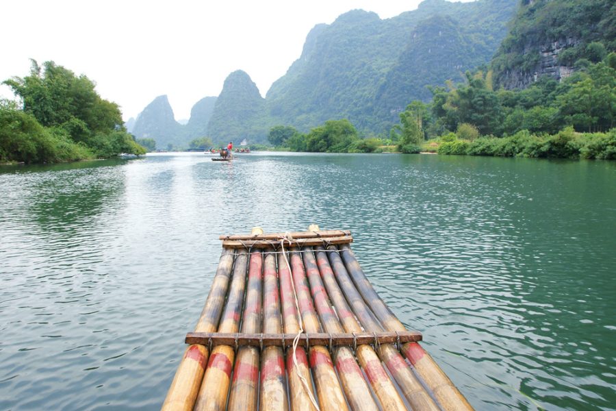 Private One-Day Tour in Guilin Including Lijiang River Bamboo Rafting and Silver Cave