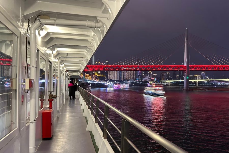 Chongqing（Ciqikou Ancient Town、Liziba Station、Hongyadong、Jiefangbei Pedestrian Street） &Three Gorges 6-Days Private Tour (Four-Diamond Hotel)